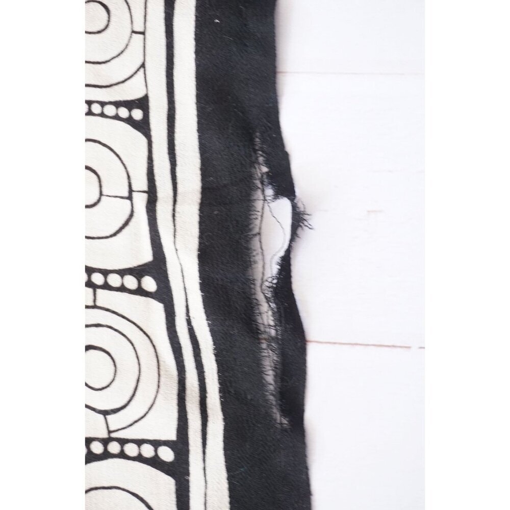 DANA XU 100% Merino Wool Shawl Wrap – Large Winter Pashmina Scarf Poncho - Picture 6 of 8